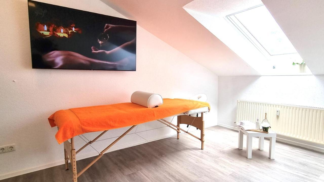 Wohnung: Beast. Bis 6 Personen, Klima, Massageliege, 3X Tv Cremlingen Exteriér fotografie